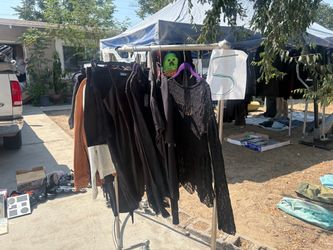 MOVING SALE