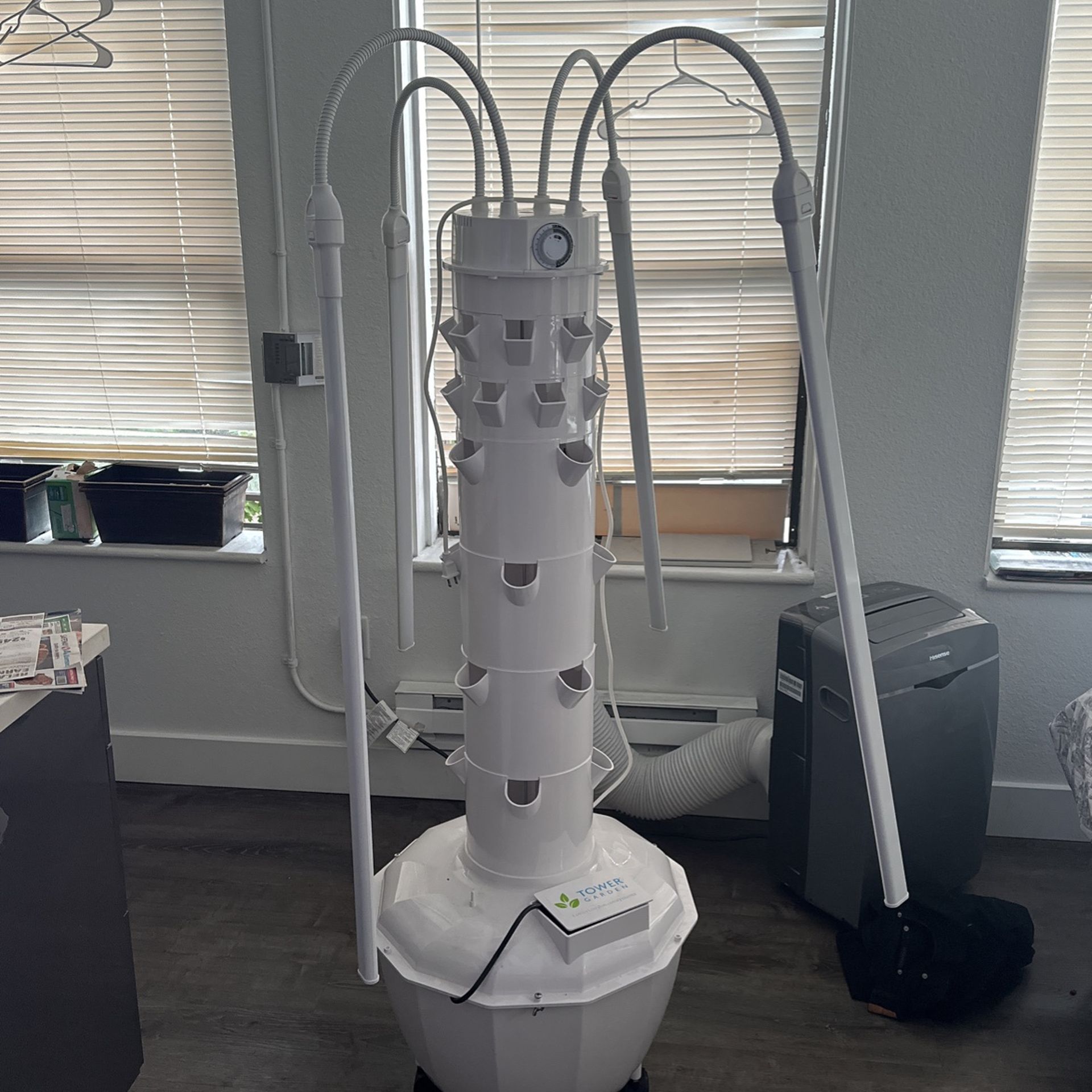 Tower Garden Flex Growing System Bundle for Sale in Seattle, WA OfferUp