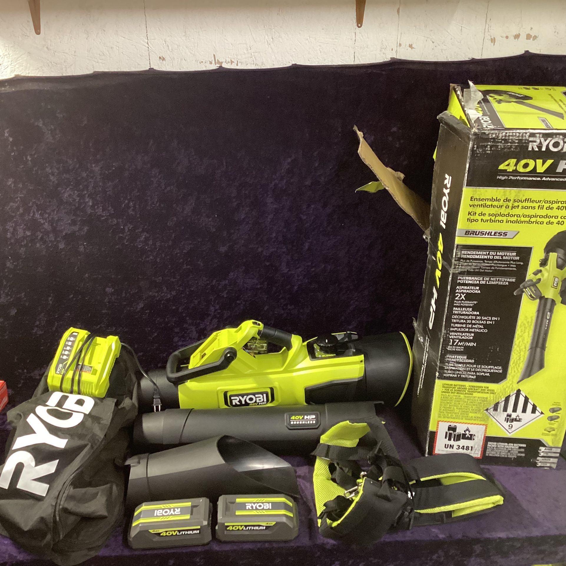 🧰🛠RYOBI 40V HP Brushless 100MPH/600CFM Leaf Blower/Mulcher/Vac w/(2)4.0 Batts/Charger LIGHTLY USED!-$285!🧰ðŸ›