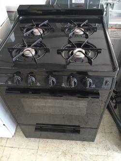 Four Burners Gas Range by Premier