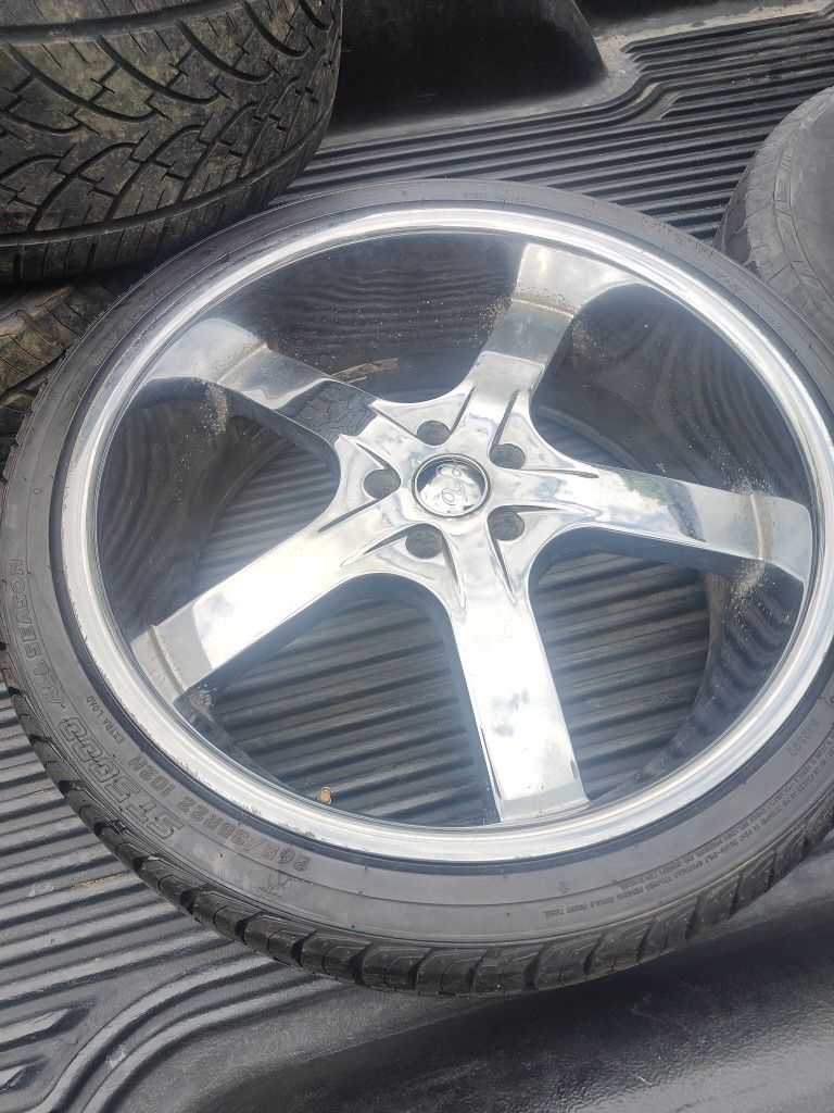 u2 22 inch wheels trade for 5x5 chevy wheels