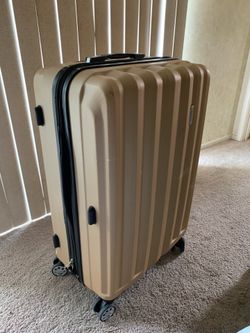 Large suitcase hard shell 28in