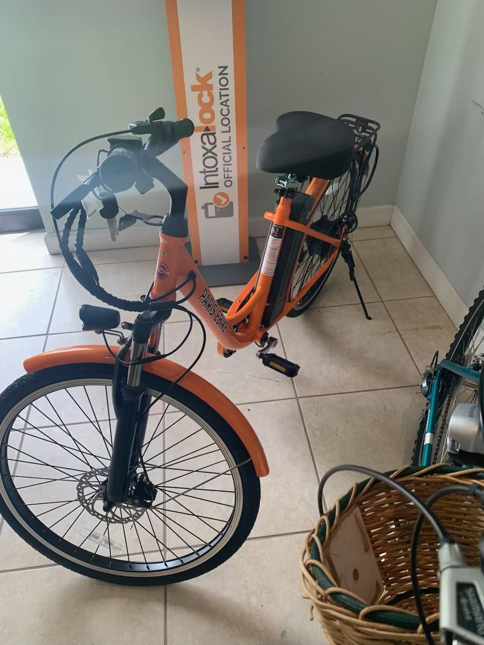 Women’s Pedal Assist Electric Bike