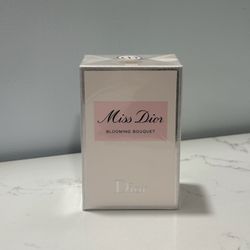 MISS DIOR Brand New Fragance 