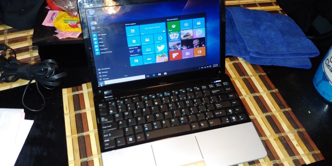 Asus mini laptop