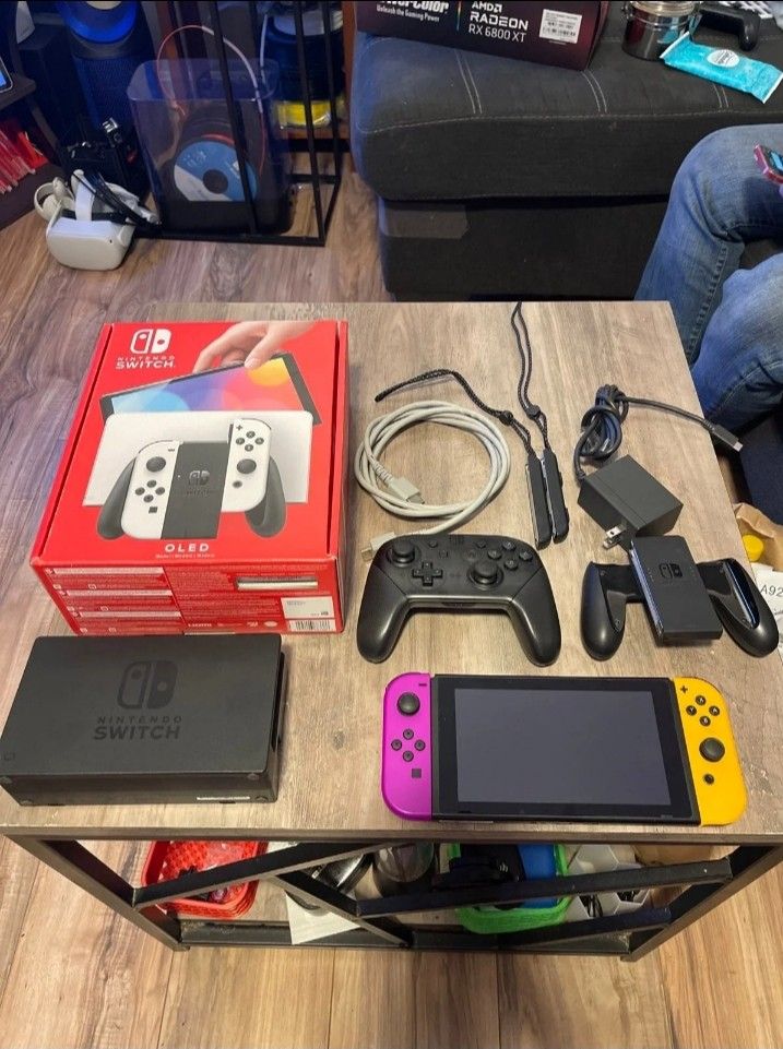 Nintendo Switch HAC-001 Launch Day Unpatched Hackable Console