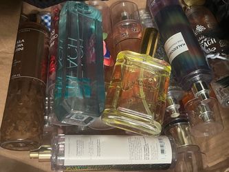 Mystery box of bath and body work perfumes