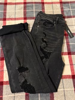 Black ripped Fadhion Nova Jeans