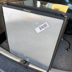 Dometic RM2193 3-way absorption RV refrigerator 