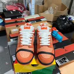 Nike x Dunk low SB “Orange Lobster” 