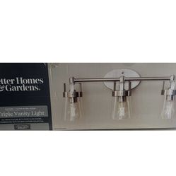 Triple Vanity Light