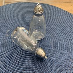 Princess House Salt/Pepper Shaker