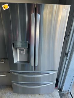 ⛩️🌄LG thinQ refrigerator stainless steel like new 🌄⛩️