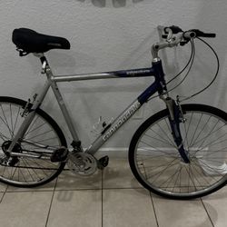 Cannondale Project for a good brand bicycle. Attach the rear brake cable and adjust the cables. Good Tires . Wheels 700X35 . Location West Kendall 331