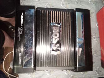 Boss chaos epic2 chanel 700 watt mosfet so it's really 1400 watts I