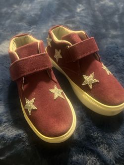 Girls HOO shoe size one  $10