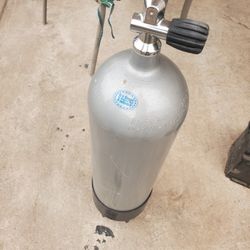 Scuba tank
