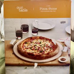 BRAND NEW 15-inch Pizza Stone 