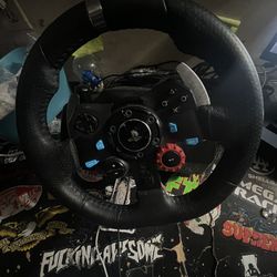 G29 Steering Wheel    (PLAYSTATION)