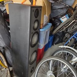 5 Speaker Tower...Used...Best Offer... Christmas...