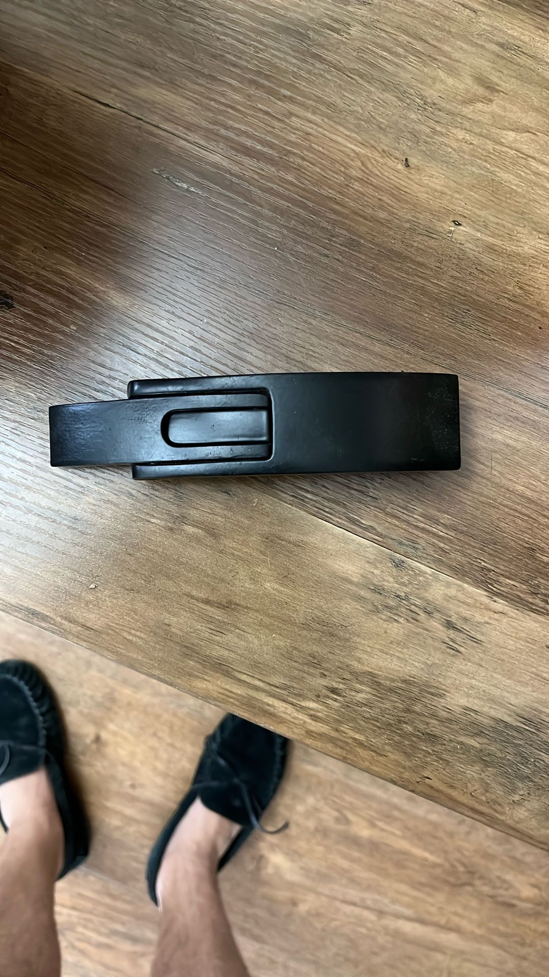 Black Lifting Belt Lever.