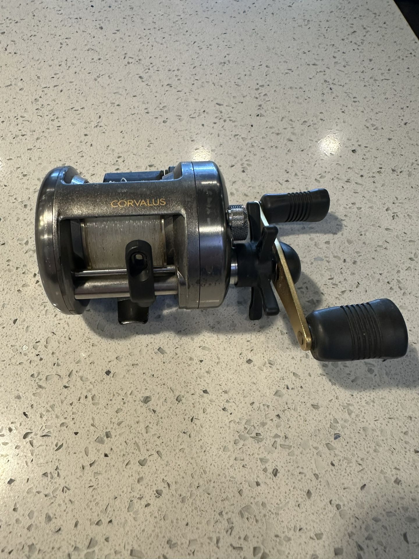 Left Hand Shimano Corvallis CVL301 Fishing Reel