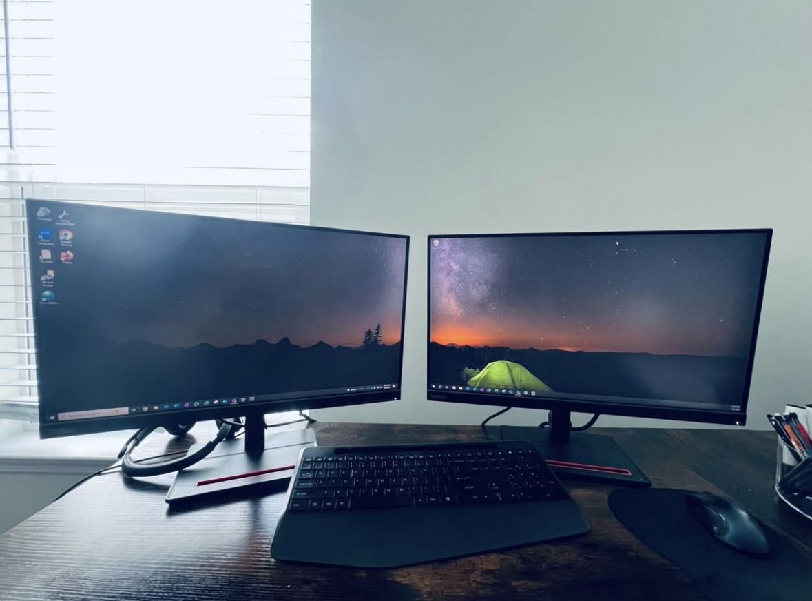 Monitors (Dual Screen)