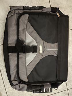 Geoffrey Beene Messenger Bag