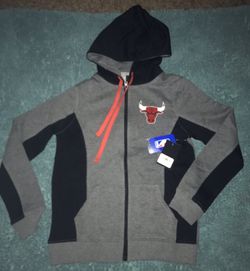 Ultra Game Women’s NBA Chicago Bulls Standard Full Zip Hoodie Sweatshirt Dime Jacket. Size Medium