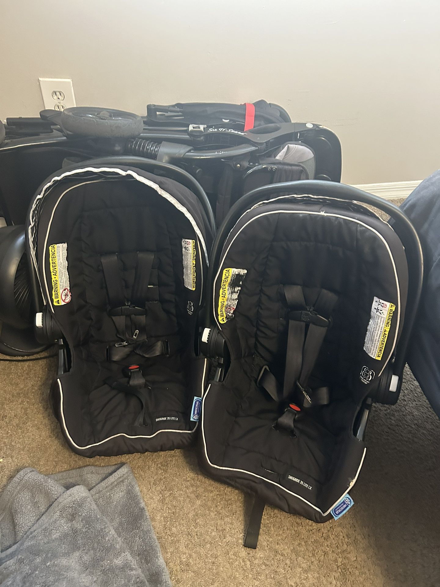 Double Stroller With Car seats 