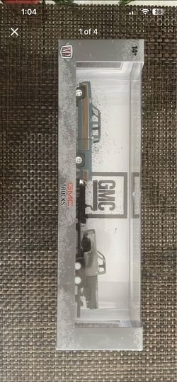 M2 Machines GMC Trucks