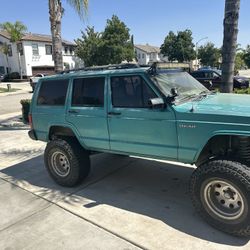 1996 Jeep Cherokee 4WD