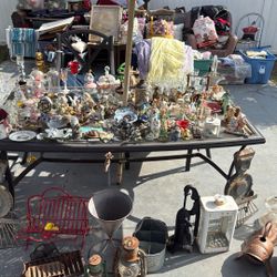 Kick Knack Gotta Love This Stuff 2$ Each In Table Ground A Bit More