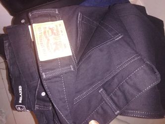 3 pair of levi's pants brand new
