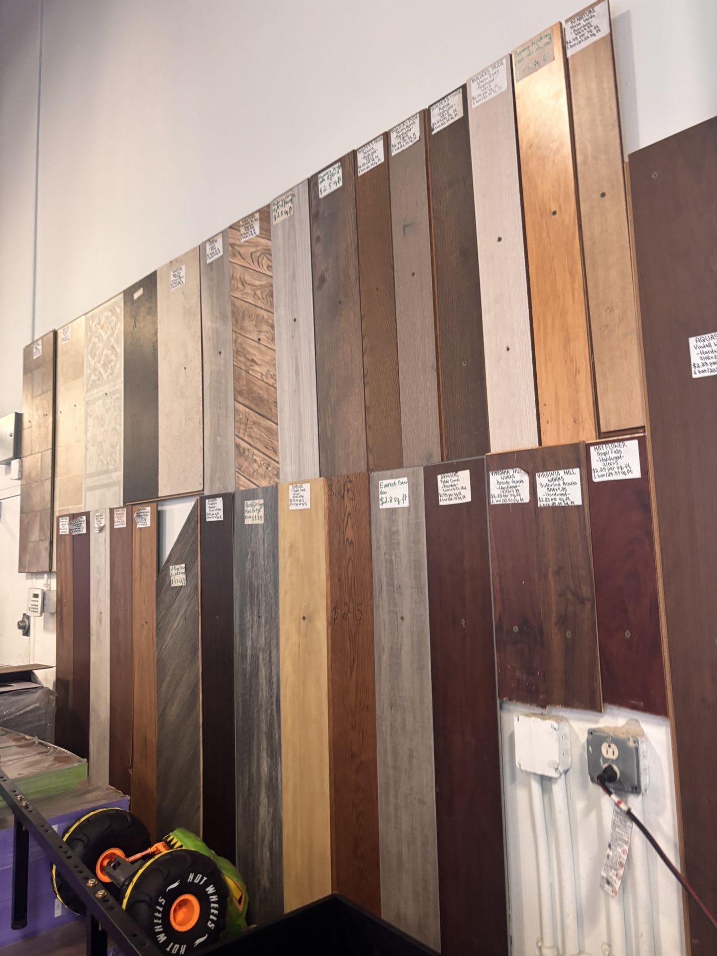 Flooring for Sale! Laminate, Hardwood, Vinyl