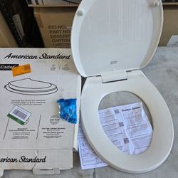 New American Standard Cadet Round Antimicrobial Soft Close Toilet Seat in White. Retails $35 with Taxes!