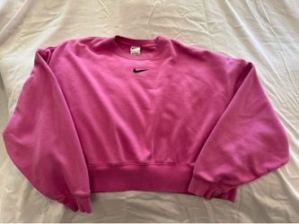 Nike Women’s Cropped Sweatshirt size Medium