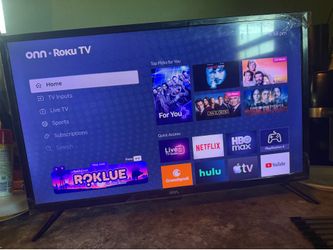 32 inch Roku smart TV w/remote