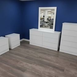 I'm selling bedroom pieces...Ask for price. Not free.