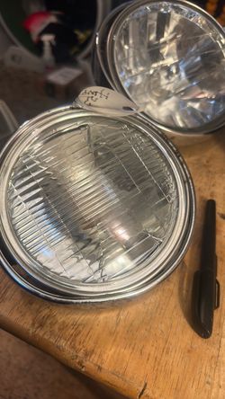 Honda 750 headlight with free ring