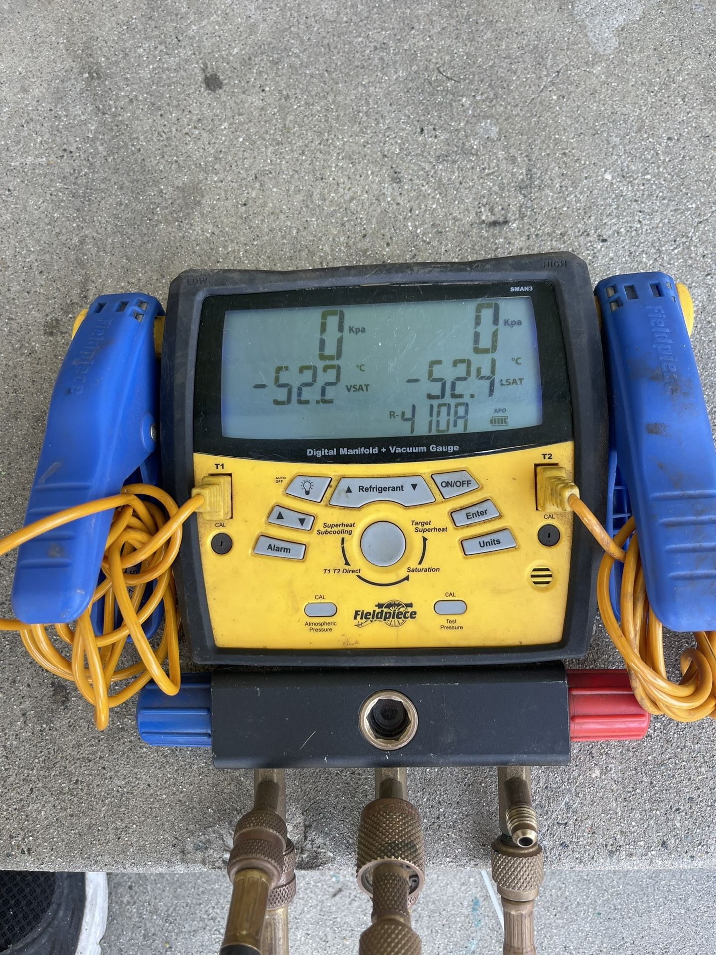 Fieldpiece SMAN3 AC Digital Manifold + Vacuum by Gauge Tool for Sale in