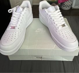 New Nike Air Force 1 Size 9.5 Men