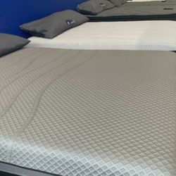 King Memory Foam, Queen Memory Foam & Bed in a Box Clearance!!!