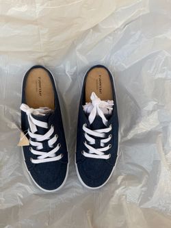 NEW St. John's Bay Women’s Denim Mule Slip-On Sneakers Memory Foam - Size 8