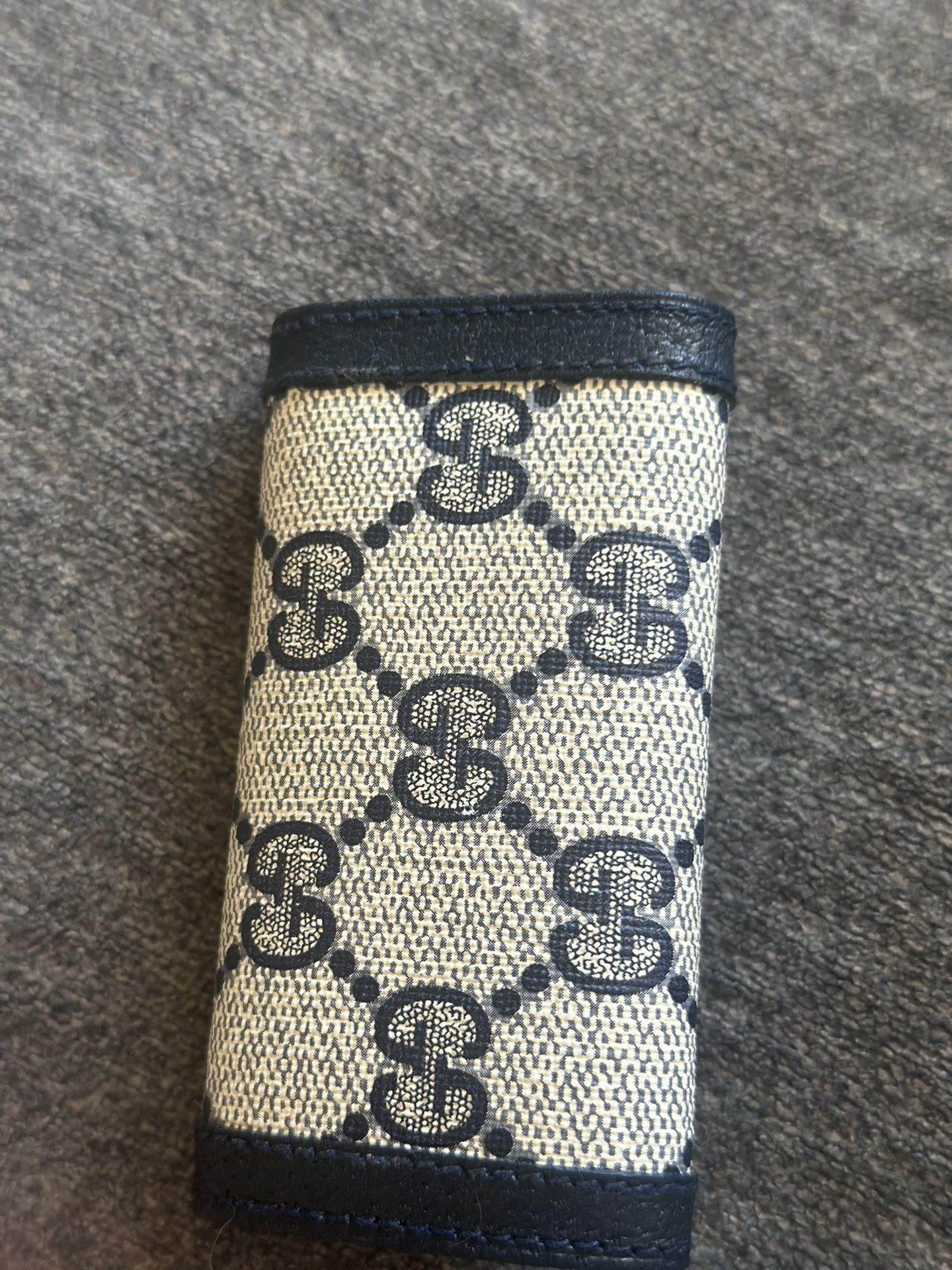 Authentic Gucci Keyholder