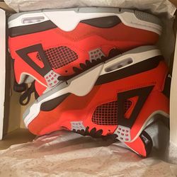 Air Jordan 4 Retro (Aj)