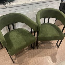 Mid-Century Modern Dining Chairs Set of 2, Armrest Barrel Dining Chairs Side Accent Chairs with Curved Back, Upholstered Armchairs for Kitchen, Soft T