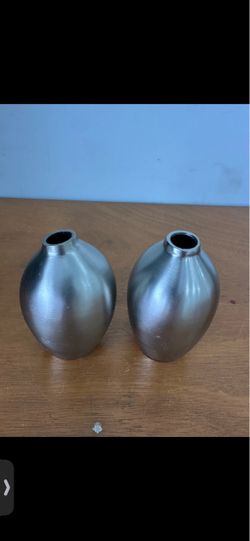 Set of 2 Silver Metal Bud Vases