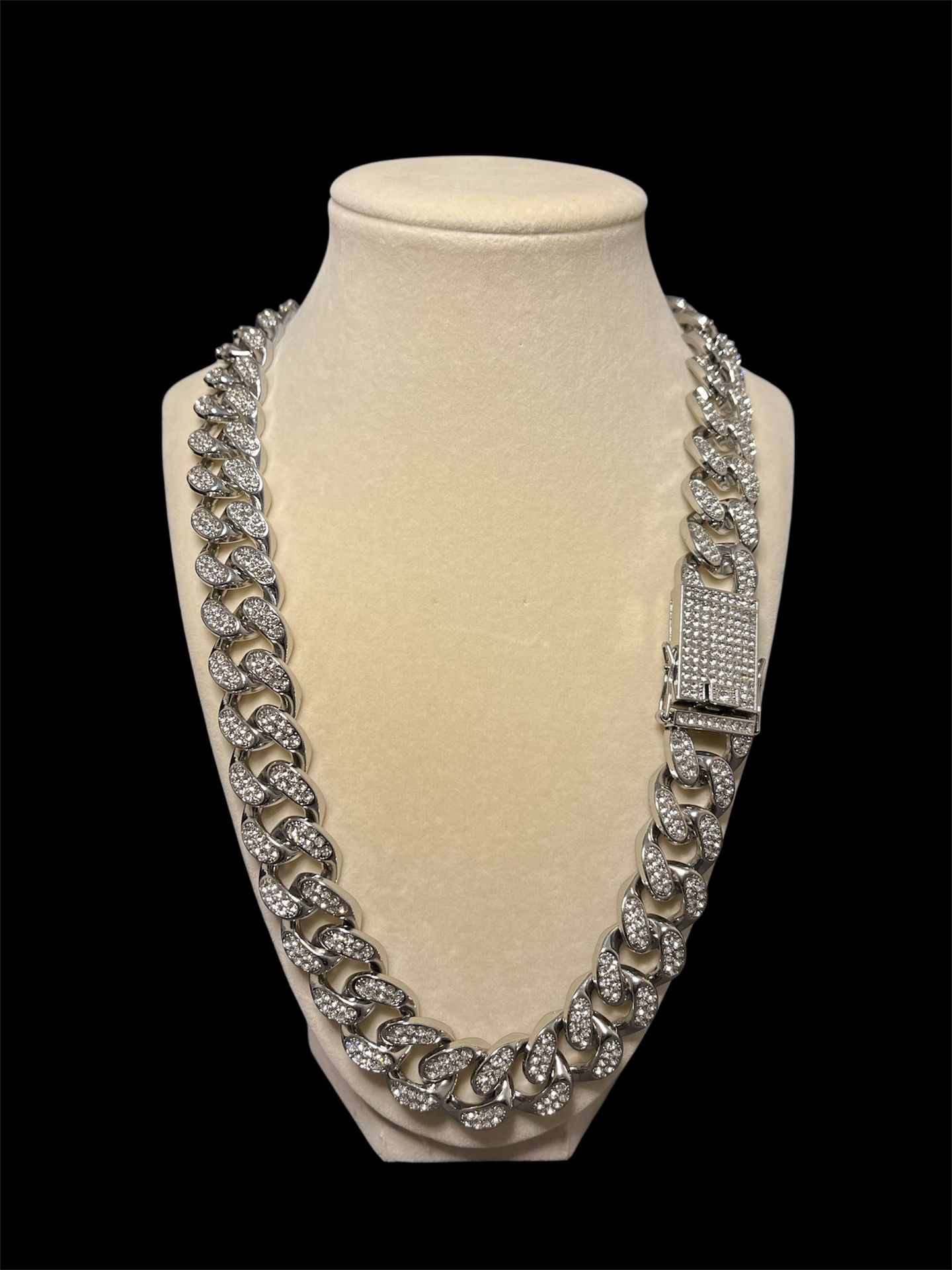 Iced Out “BIG BOSS” Cuban Chain