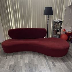 Red Couch Great Deal‼️